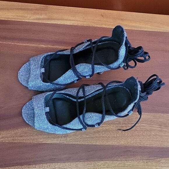 CHARLOTTE RUSSE LACE UP STRAPPY SEY STILETTOS OPEN TOE ANKLE STRAP WOMEN SANDAL - Picture 11 of 14